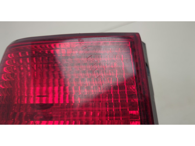 Задний фонарь          