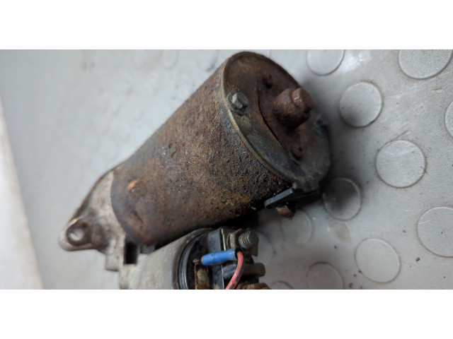 Стартер  Volkswagen Transporter 4 1991-2003 2.5     