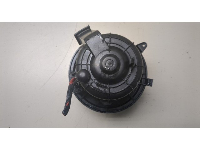 Моторчик печки  Citroen C4 Cactus         