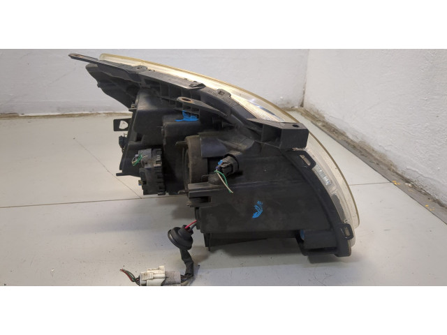 Фара передняя  Toyota Avensis 2 2003-2008 левая 