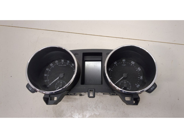 Панель приборов Skoda Yeti 2009-2014 5L0920940K