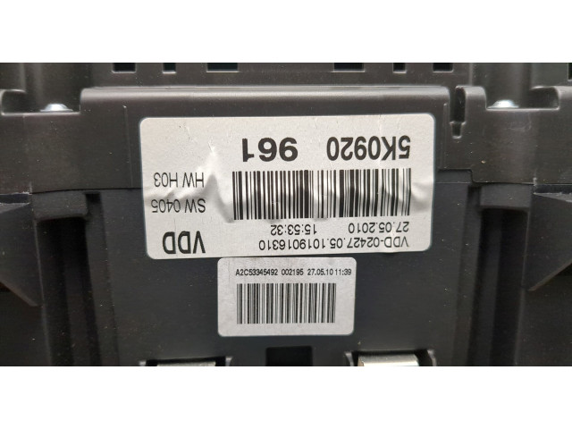 Панель приборов  Volkswagen Golf 6 2009-2012            