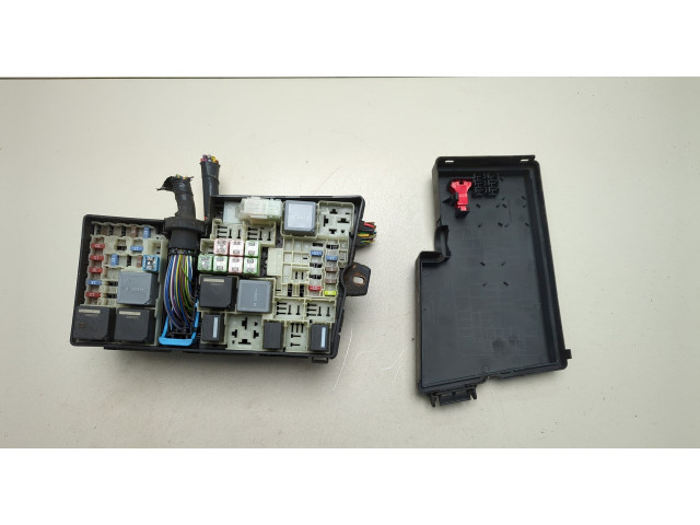 Блок предохранителей  Ford Focus 3 2011-2015         