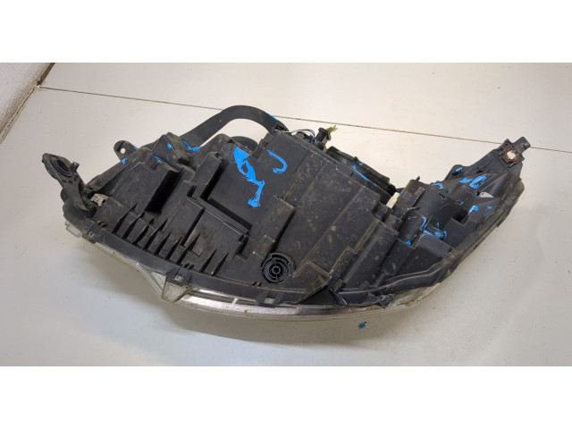 Фара передняя Citroen C5 2008-2017 правая