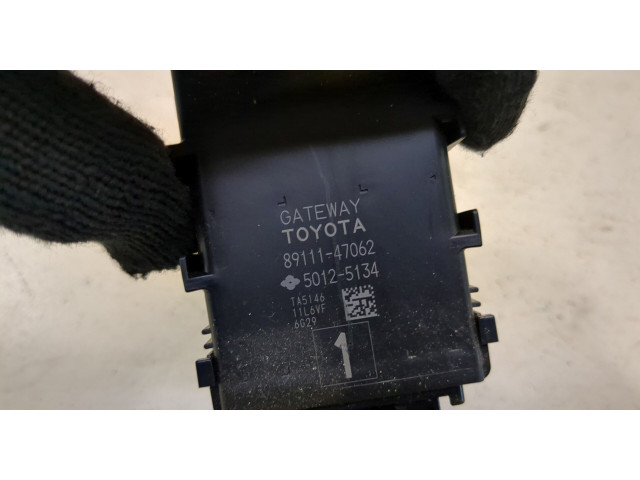 Блок комфорта Toyota Prius 2015-2019