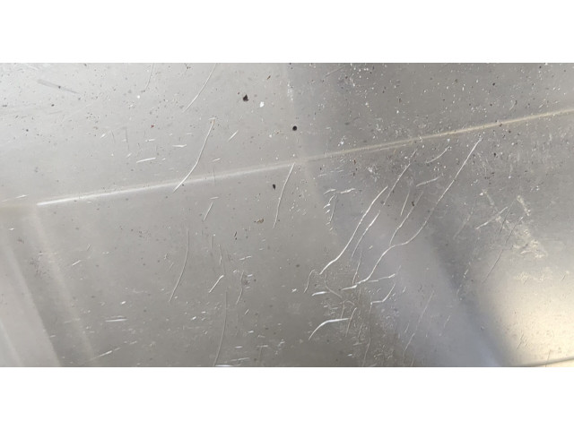 Фара передняя Mitsubishi Montero Sport / Pajero Sport 1996-2008 правая