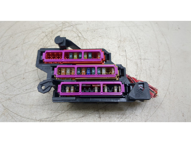Блок предохранителей  Audi A5 (8T) 2011-2017         