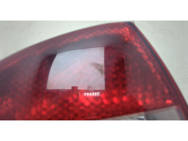 Задний фонарь