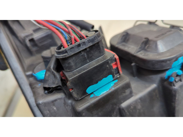 Фара передняя  Toyota Corolla E12 2001-2006 левая 