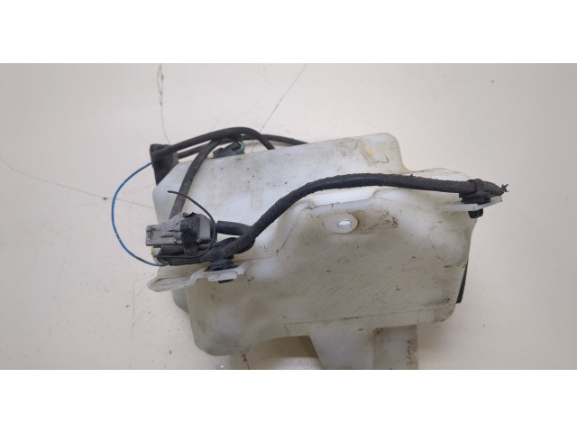 Бачок омывателя Mitsubishi Grandis MN182394