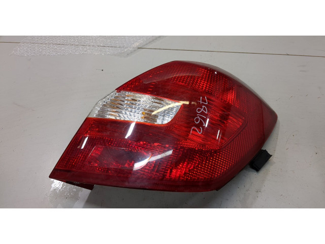 Задний фонарь