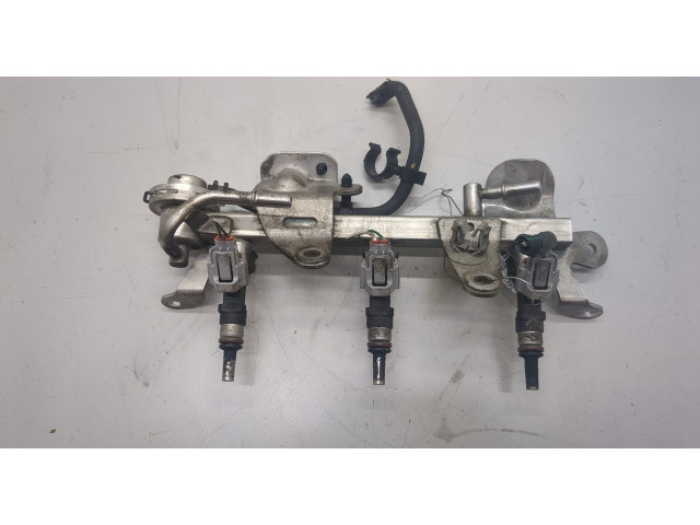 Форсунка топливная Dacia Sandero 2013-2020 166004787R, 175201470R