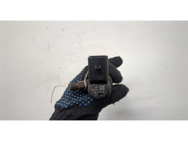 Форсунка топливная  Skoda Fabia 2007-2014    03L130277B     