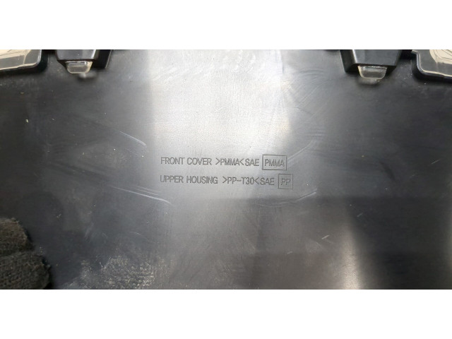 Панель приборов Infiniti QX56 2010-2013