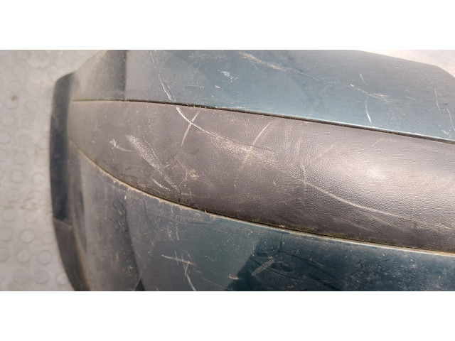 Бампер Volkswagen Passat 5 2000-2005 задний 3B9807417A, 3B9807521