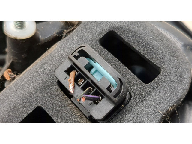 Задний фонарь