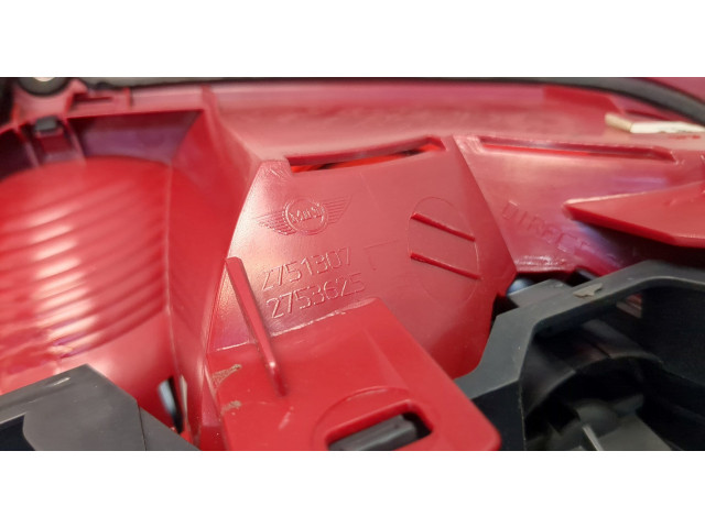 Задний фонарь