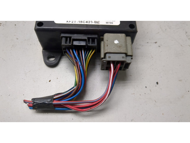 Блок комфорта  Jaguar S-type      xf2t15c420be  