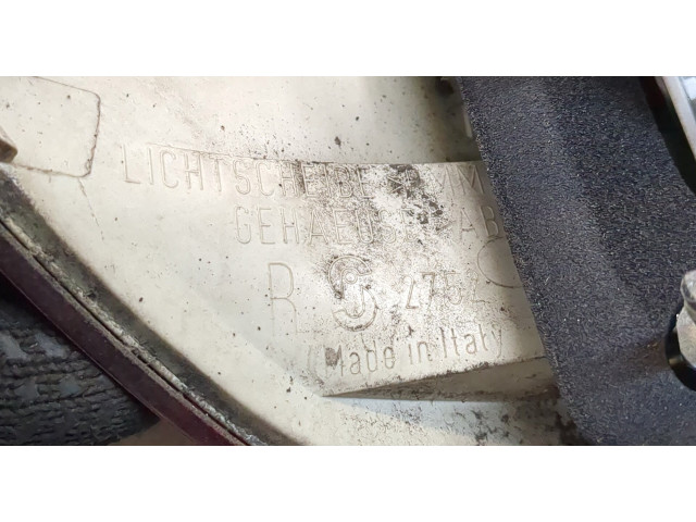 Задний фонарь          