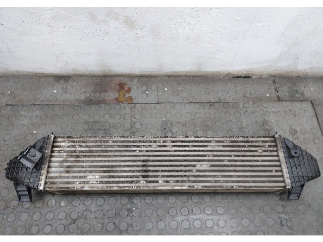 Интеркулер  Ford Kuga 2016-2019       