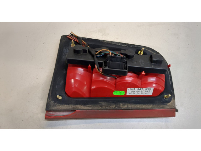 Задний фонарь