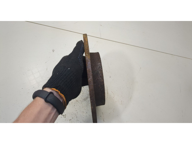 Диск тормозной Volvo C30 2006-2010 1.6 задний 30769113