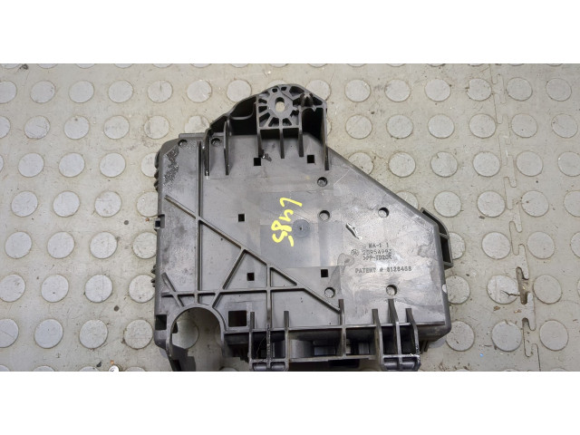 Корпус блока предохранителей  Cadillac CTS 2007-2014      25954993   