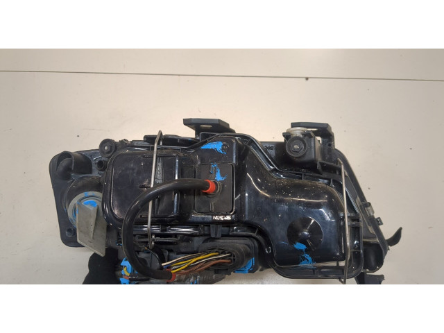 Фара передняя  Audi A6 (C5) 1997-2004 левая 