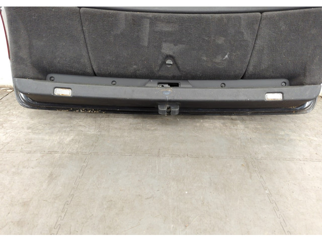 Замок багажника  Audi A6 (C6) 2004-2011       