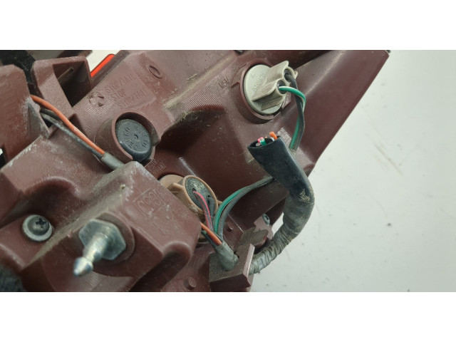 Задний фонарь