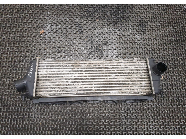Интеркулер  Renault Trafic 2001-2014 2.0  8200411160    