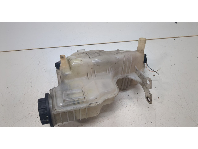 Бачок расширительный  Land Rover Discovery 4 2009-2016 LR020367, AH228A080AB      3.0