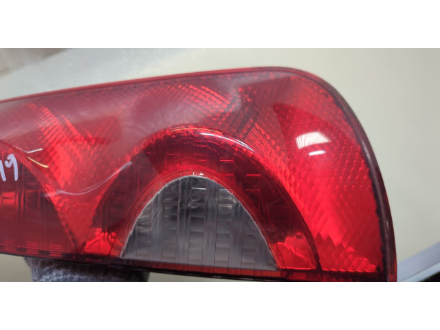 Задний фонарь 265509U000