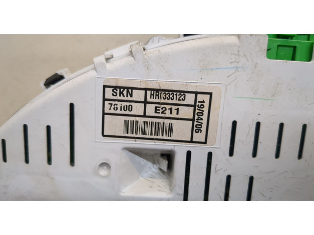 Панель приборов Honda CR-V 2001-2006