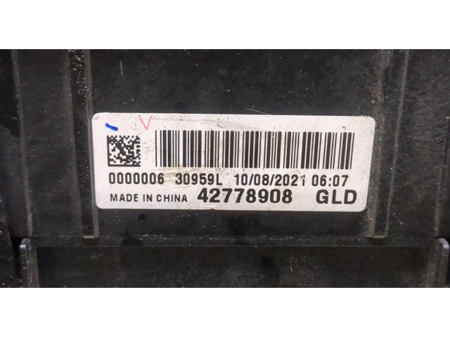 Блок предохранителей  Buick Encore GX 2019-2024      42778908   