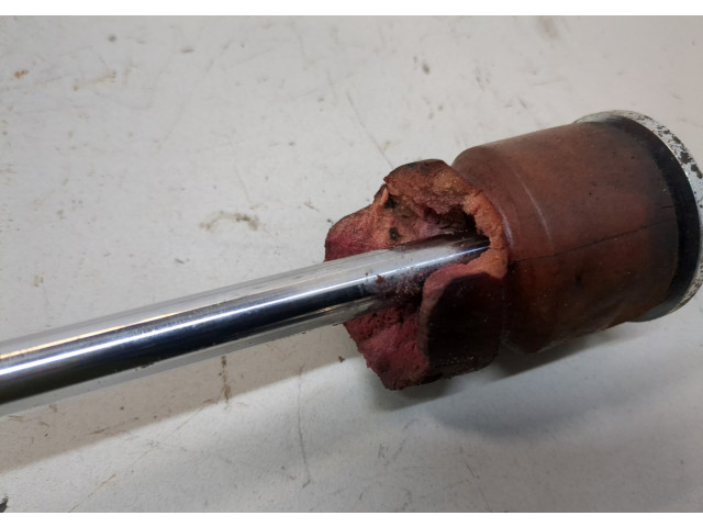 Стойка амортизатора Mercedes S W126 1979-1991 A1263200730