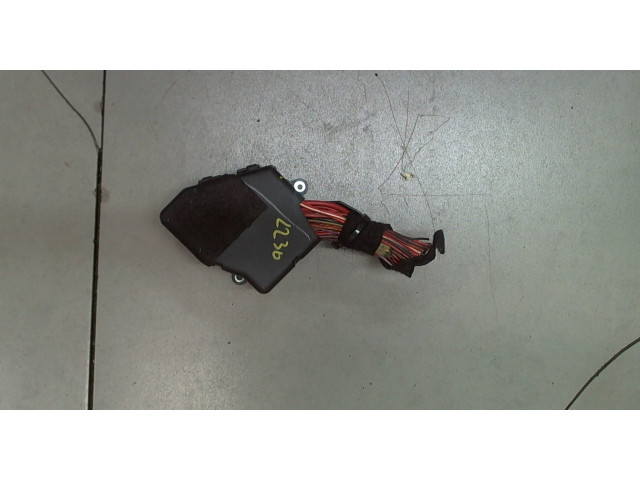 Блок предохранителей Audi A8 (D3) 2002-2005 8D1941824, 8D2941824 4.2