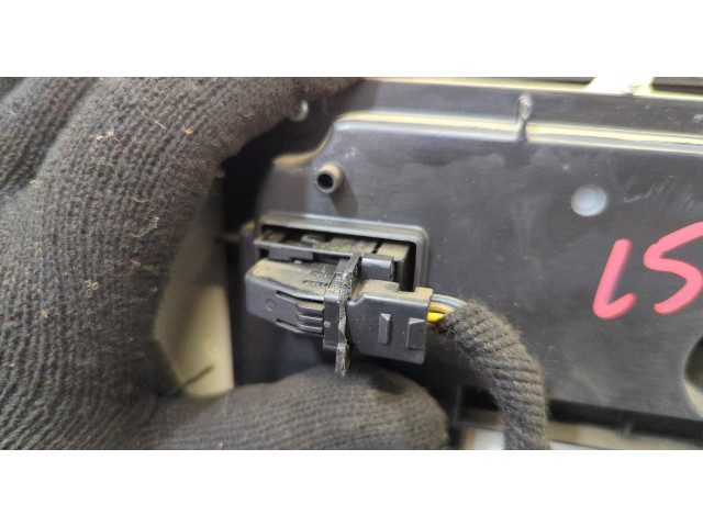 Панель приборов Hummer H3 1533826