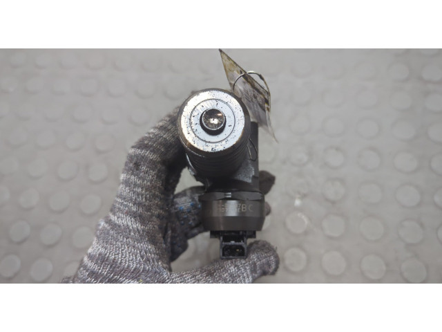 Форсунка топливная  Volkswagen Bora         