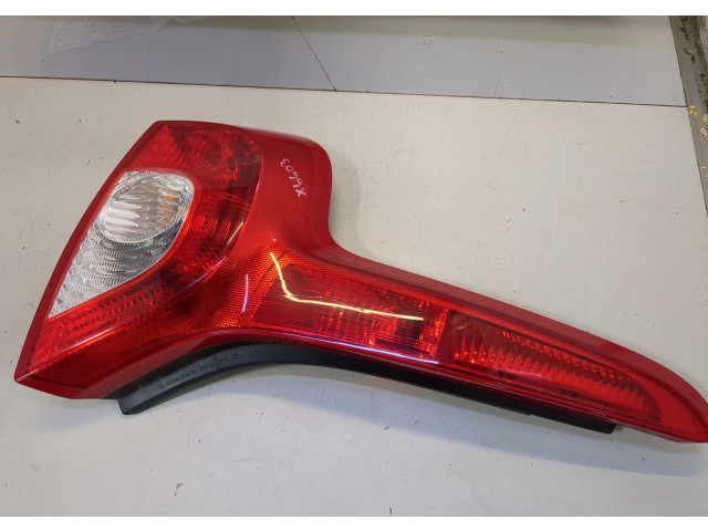 Задний фонарь