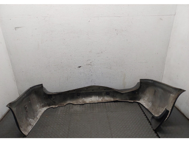 Бампер Chrysler Voyager 2001-2007 задний