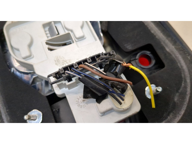 Задний фонарь