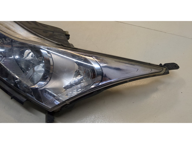 Фара передняя  Chevrolet Cruze 2009-2015 левая 