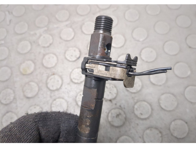 Форсунка топливная  Mercedes C W204 2006-2015    A6460700987, EJBR04201D     