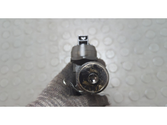 Форсунка топливная  Volkswagen Jetta 5 2004-2010         