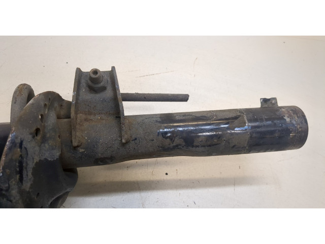 Стойка амортизатора Skoda SuperB 2015-