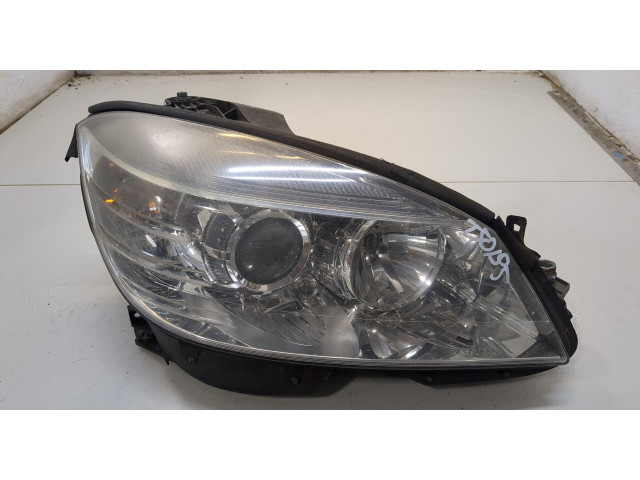 Фара передняя  Mercedes C W204 2007-2013 правая 