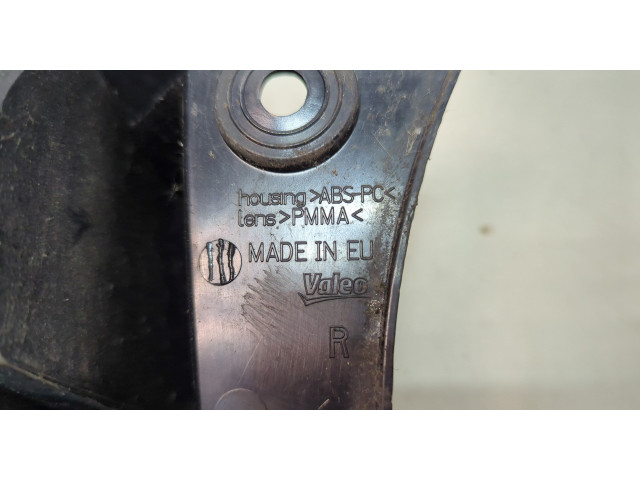 Задний фонарь