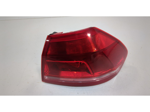 Задний фонарь     561945096H     