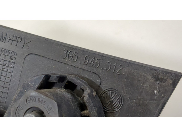 Задний фонарь        Volkswagen Passat 8 2015- 